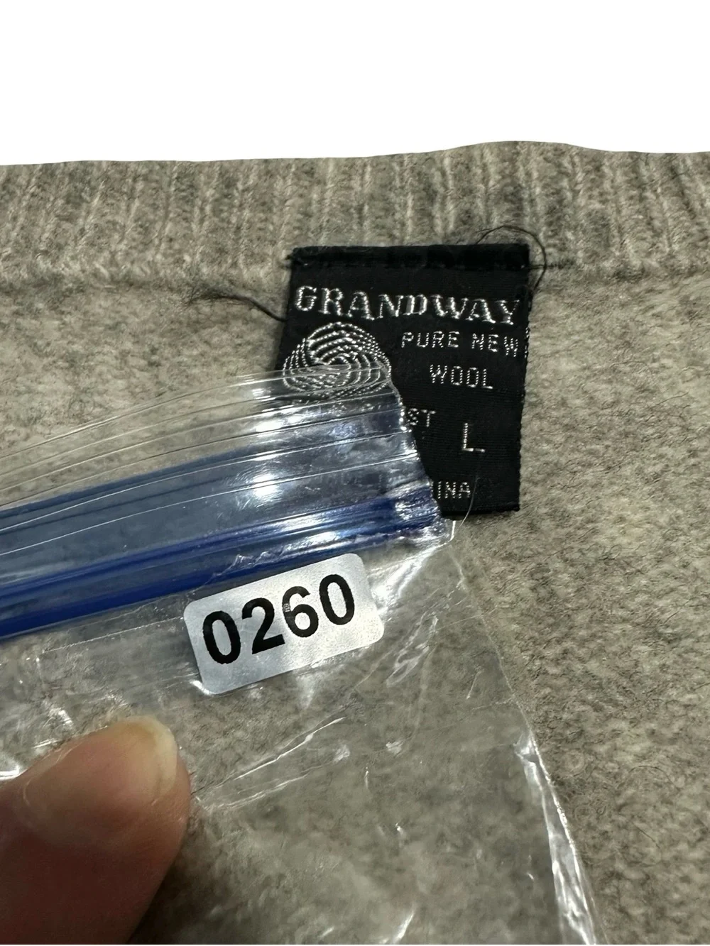 Vtg Grandway Men Pure New Wool Pullover Sweater Heather Gray Retro V-Neck Sz L